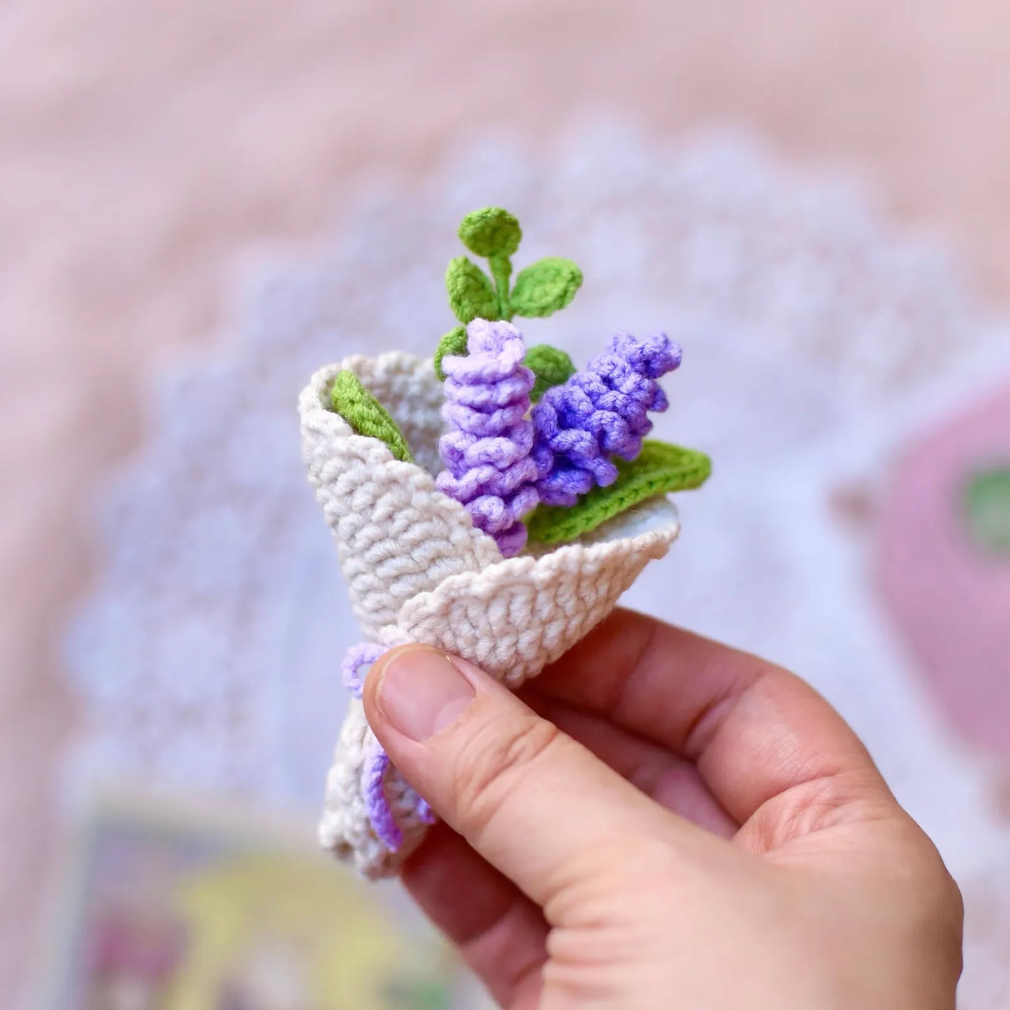 5 MIni Flower Bouquet PDF Patterns|Beginner-Friendly Gift Idea for housewarming Christmas, Birthday, Teacher|Bag Charm or Keychain Project