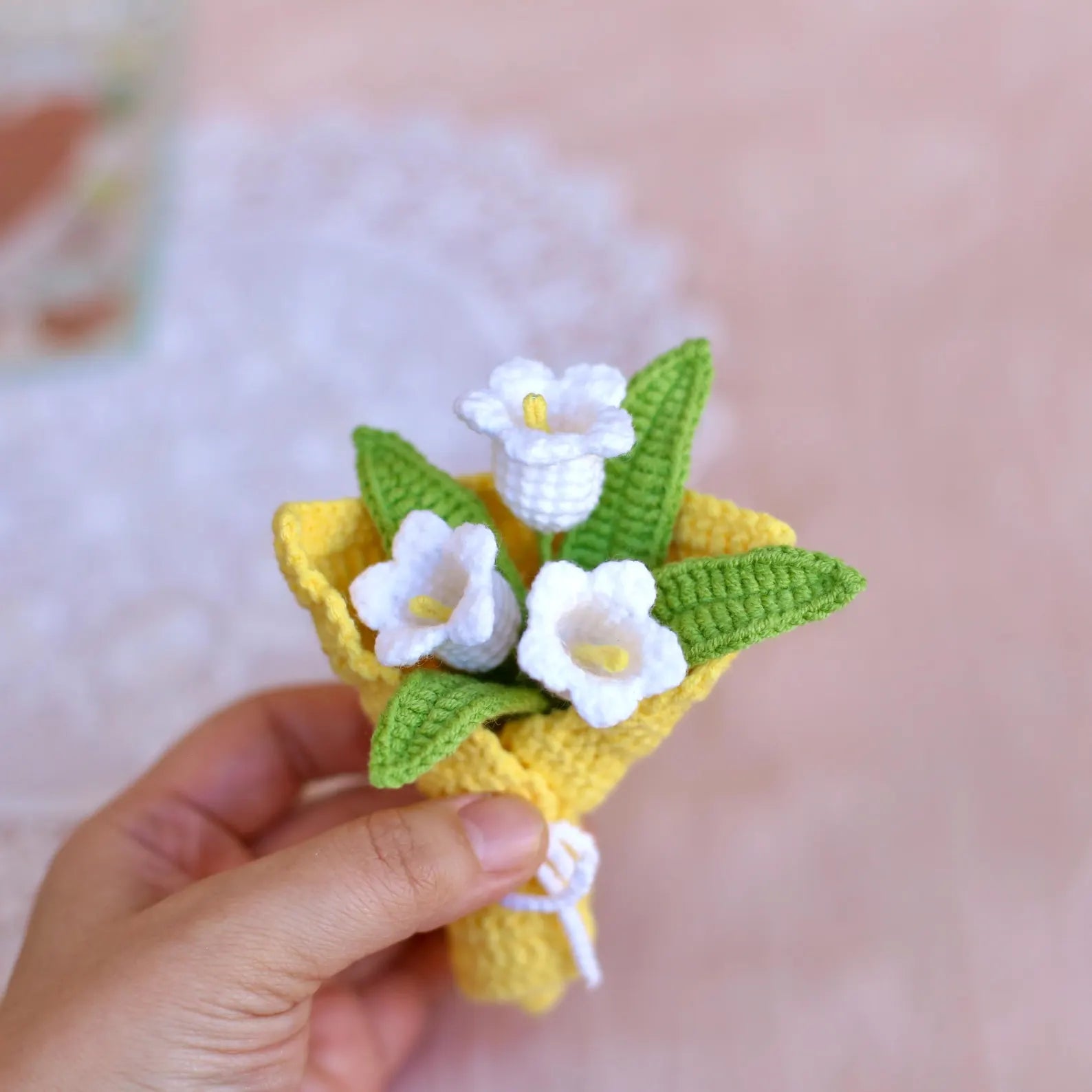 5 MIni Flower Bouquet PDF Patterns|Beginner-Friendly Gift Idea for housewarming Christmas, Birthday, Teacher|Bag Charm or Keychain Project